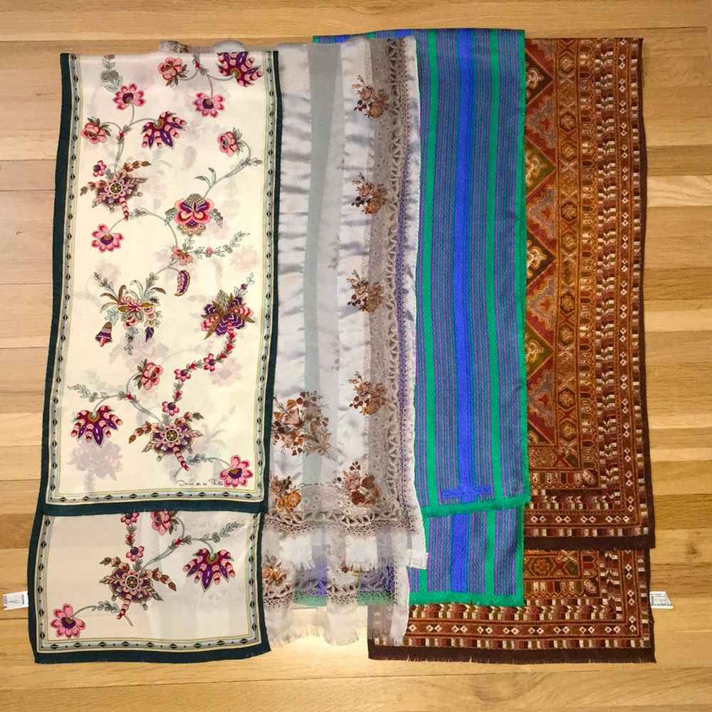 Oscar de la Renta For Accessory Street  4 Silk Scarves